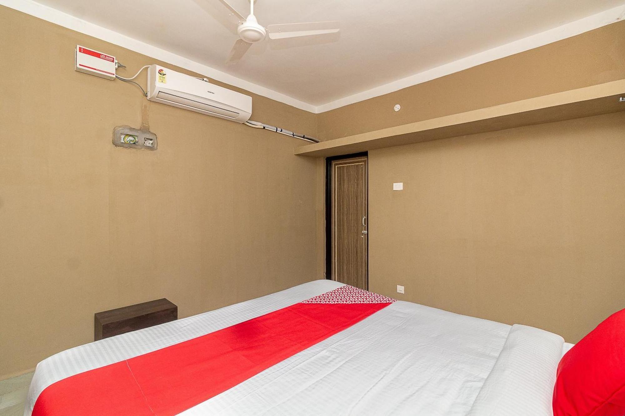 Oyo Green Hills Villa Кутталам Екстер'єр фото
