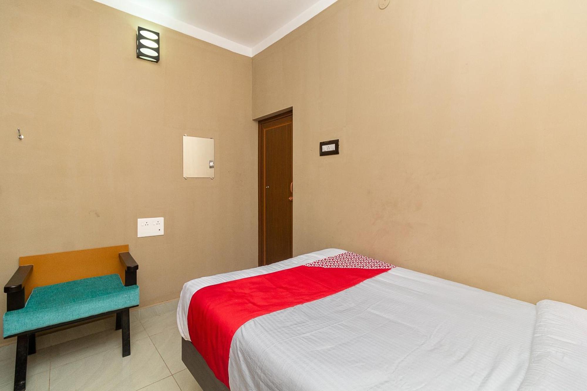 Oyo Green Hills Villa Кутталам Екстер'єр фото