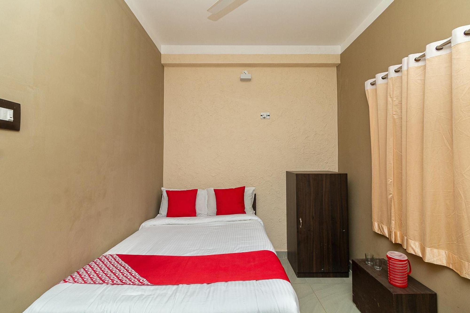Oyo Green Hills Villa Кутталам Екстер'єр фото